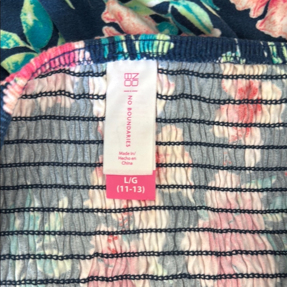 No Boundaries Blue and Pink Camisole - Picture 3 of 3